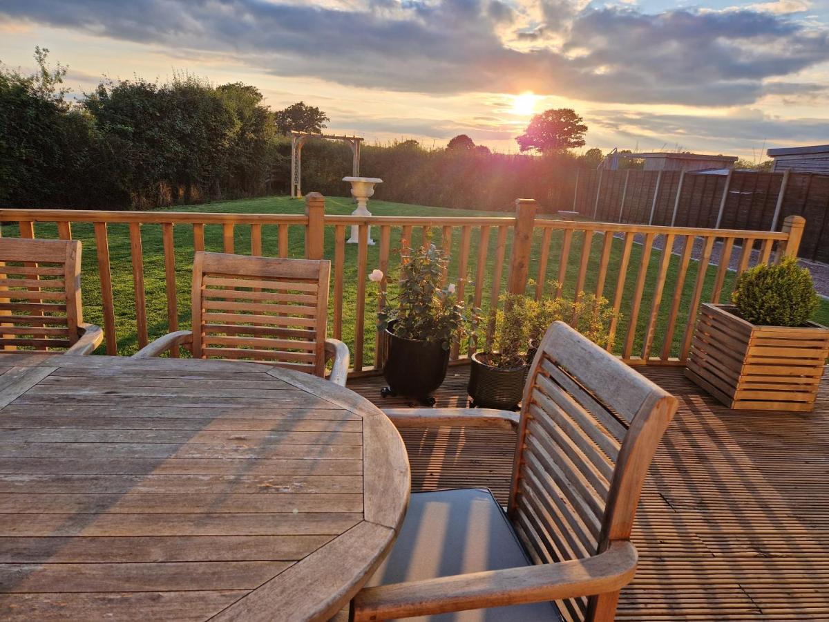 Hillvine Hotel Hartpury Exterior photo